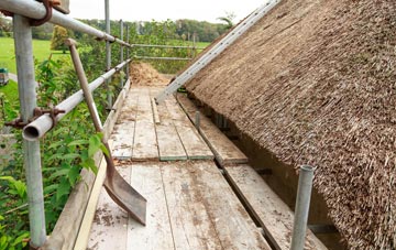 advantages of Auchinleish thatch roofing